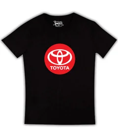 Тойота - лого на черной